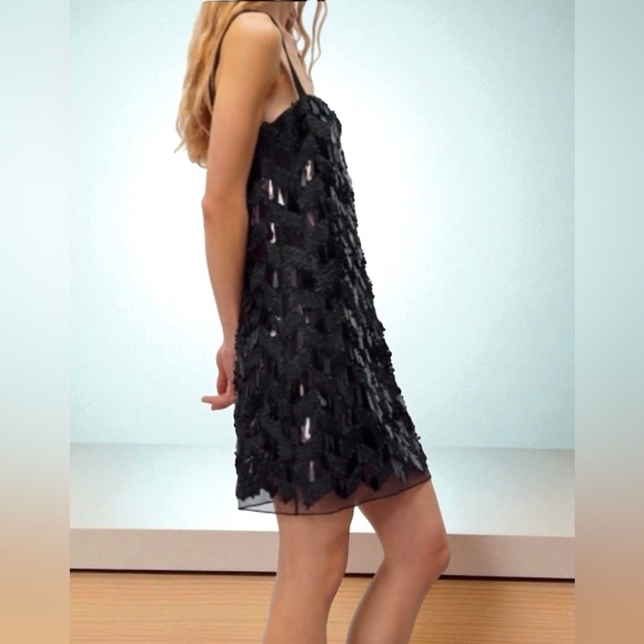 Zara Black Garment - Picture 2 of 11